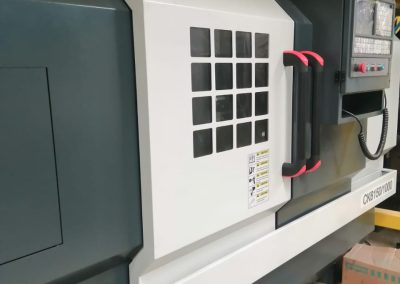 Maquinarias Comarfe: tornos cnc.